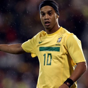 KAIYUN 中国大陆-_湖人队士气高昂，向季后赛目标迈进_，湖人队v